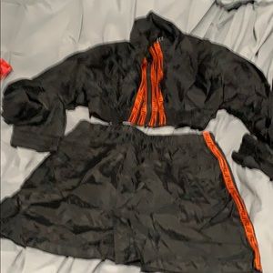 🧡🧡Size small skirt and little jacket Los Angeles